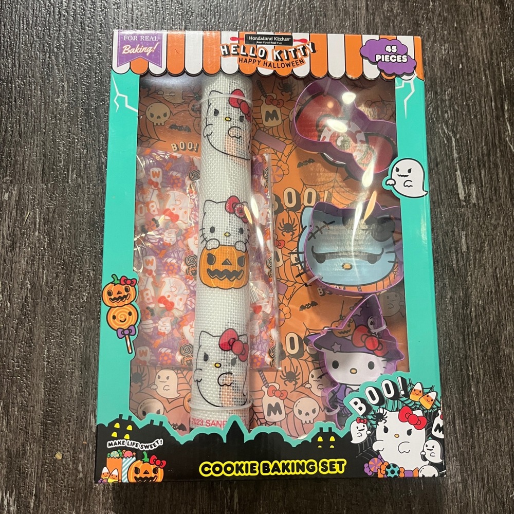 Retired Hello Kitty Halloween‎ Cookie Baking Set 45 Pc Handstand Kitchen Sanrio